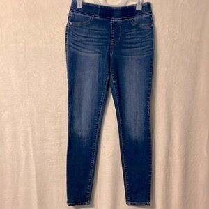Old Navy Rockstar skinny Jeans size 8